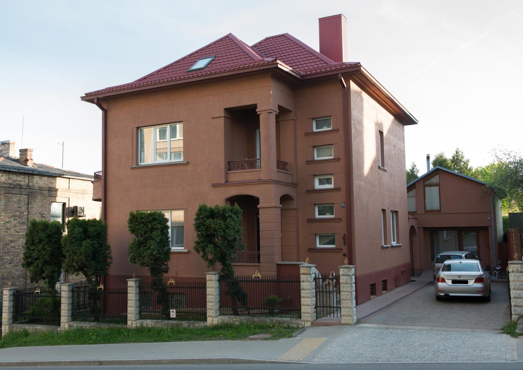 Petro Delux Apartments Kaunas Exterior photo